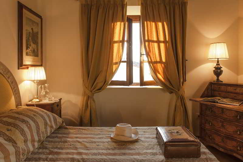 Room
Room
di Il Borro Villa Chiocci