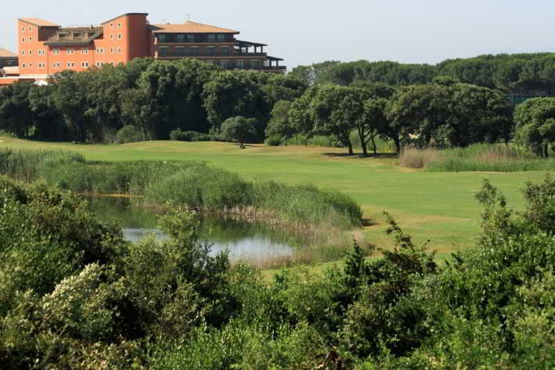 Sports and Entertainment
Sports and Entertainment
di Marina Di Castello Resort Golf & Spa