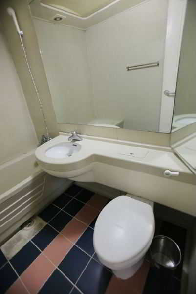 Room
Room
di JJ Inn Hotel Busan