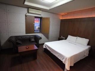 Room
Room
di S Hotel Suwon