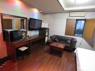 Room
Room
di S Hotel Suwon