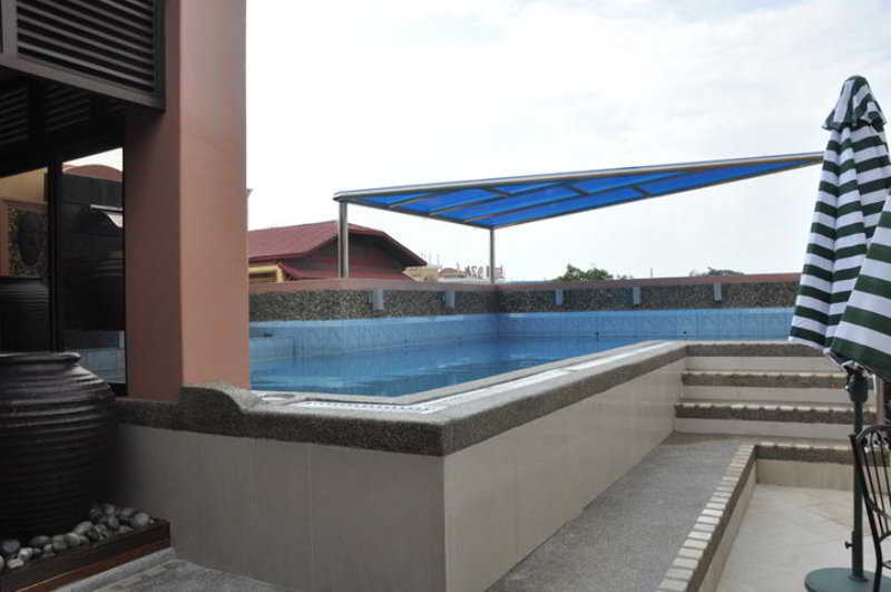 Pool
 di Affinity Condo Resort