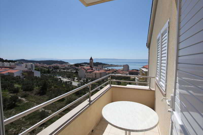 Room
Room
di Apartments Buljubasic