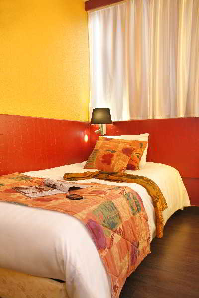 Room
Room
di INTER-HOTEL LES TROIS MARCHES