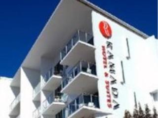 General view
General view
di Ramada Hotel Suites