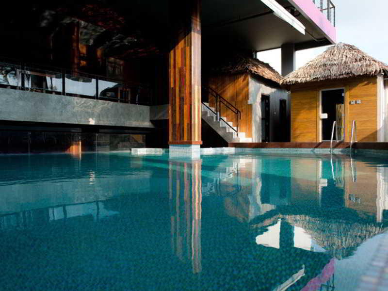 Pool
 di De Coze Hotel