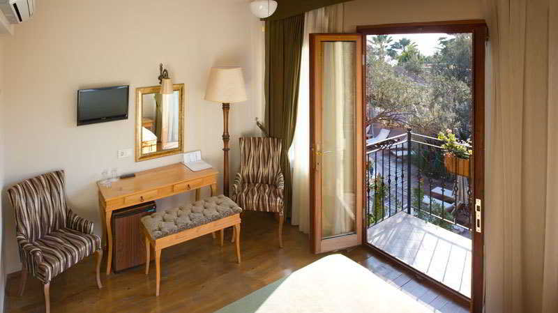 Room
Room
di Palace Hotel Olive Odore