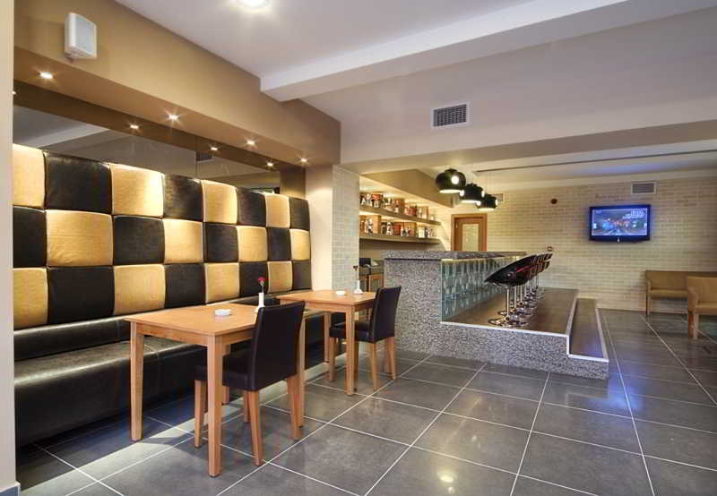 Bar
Bar
di Business Hotel Cerkezkoy