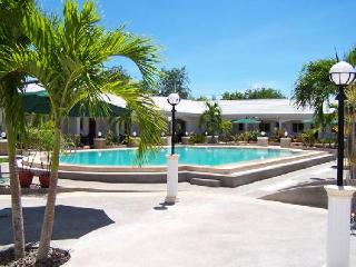 Pool
Pool
di Panglao Regents Park