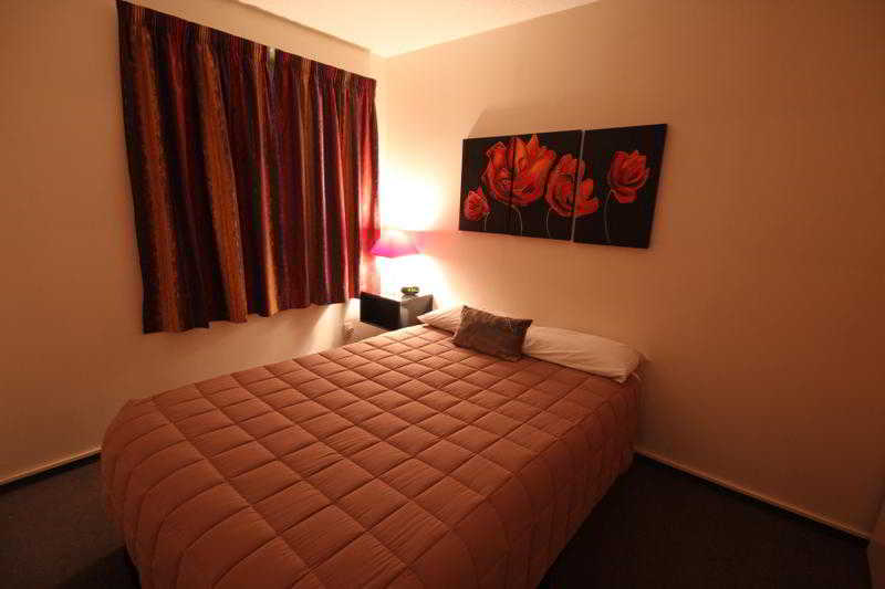 Room
Room
di Avalon Motels