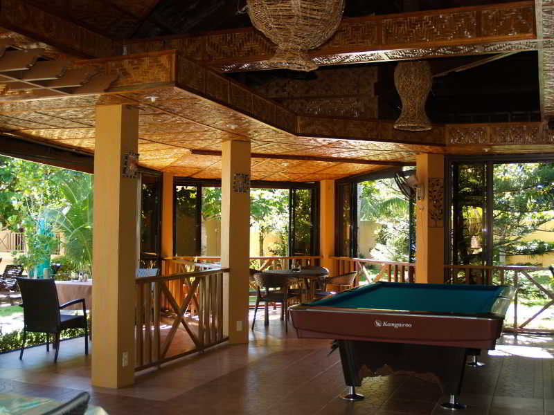 Sports and Entertainment
Sports and Entertainment
di Anda White Beach Resort