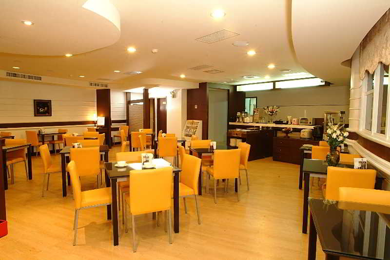 Restaurant
Restaurant
di Takatama Hotel
