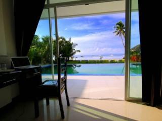 Room
Room
di Bohol South Beach Hotel