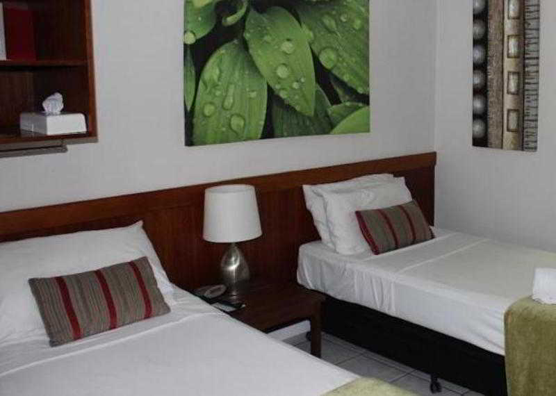 Room
 di Bohemia Resort Cairns