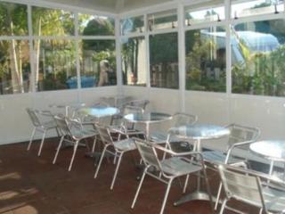 General view
General view
di Auckland North Shore Motels & Holiday Park