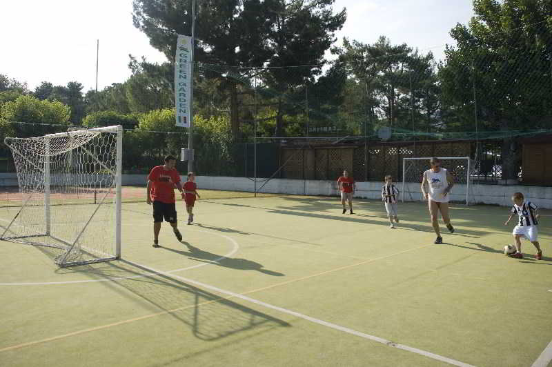 Sports and Entertainment
Sports and Entertainment
di Green Garden Camping Village