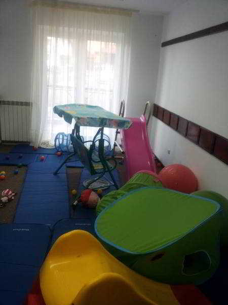 Sports and Entertainment
Sports and Entertainment
di Belvedere Predeal