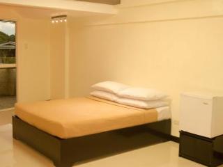 Pool
Pool
di Palawan Palm Suites