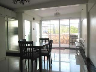 Room
Room
di Palawan Palm Suites