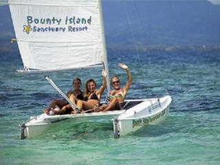 Sports and Entertainment
Sports and Entertainment
di Bounty Island