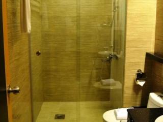 Room
Room
di Big 8 Corporate Hotel