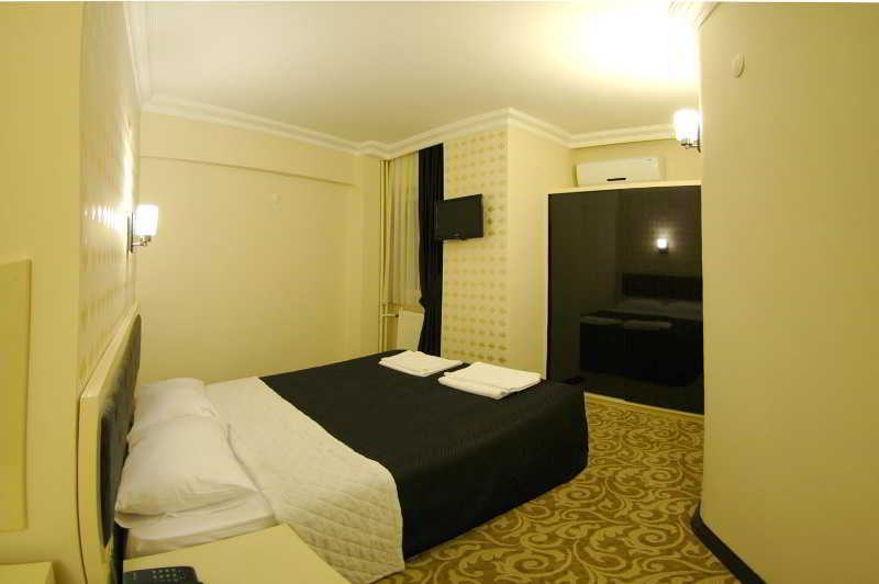 Room
Room
di Grand Heykel Hotel