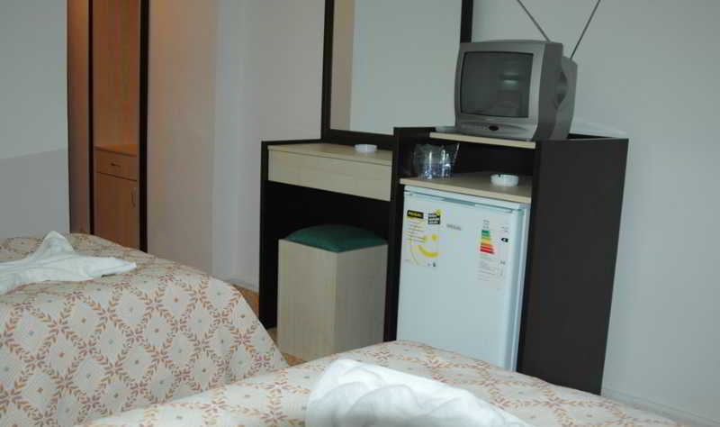 Room
Room
di GRAND IPEK PALAS THERMAL