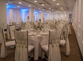 Conferences
Conferences
di Dann Carlton Quito