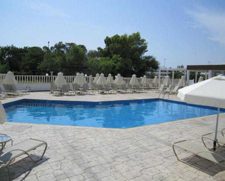 Pool
Pool
di Soho Hotel Apts