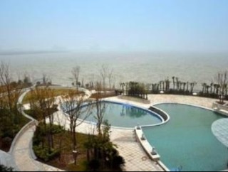 Pool
 di Crowne Plaza Shanghai Harbour City
