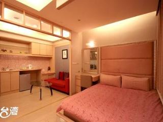 Room
Room
di Uptown 85 Service Apartment