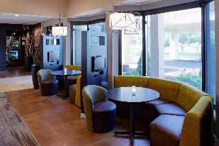 Courtyard Detroit Dearborn