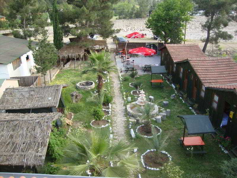 General view
General view
di Captain Eudemos House