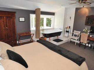 General view
General view
di Mccormick House