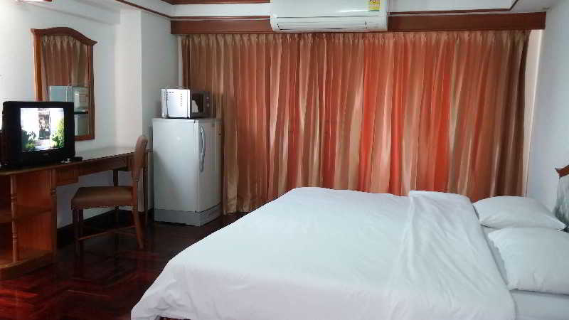 Room
 di Interchange Tower Serviced Apartment