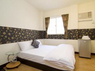 Room
Room
di G Star Fengjia