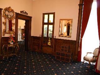 Lobby
Lobby
di The Adamton Country House Hotel