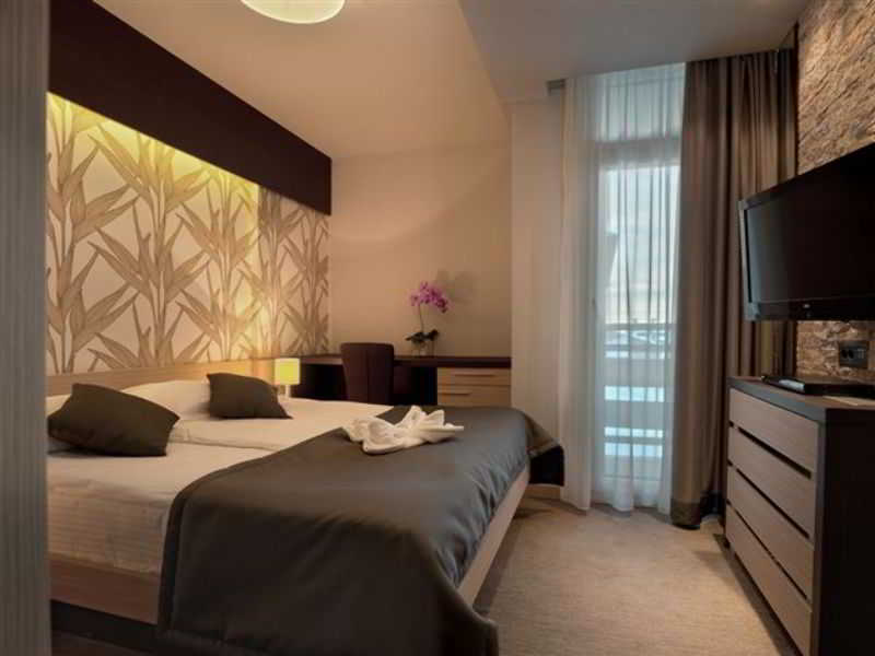Room
Room
di Grand Hotel & SPA