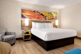 Hotel Bo, Days Inn by Wyndham Chattanooga Downtown