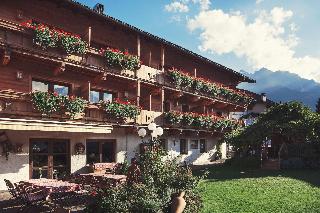 Hotel Alpenstolz image 1