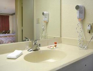 Hotel Super 8 By Wyndham Baytown