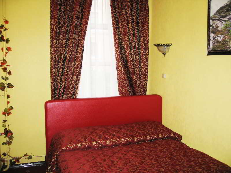 Room
Room
di Altburg on Grechesky