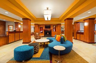 Fairfield Inn & Suites By Marriott Louisville Down