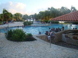 Sea Breeze Hotel