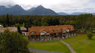 Hotel Pucon Green Park プコン Chile thumbnail