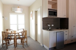 Room
Room
di The Haus Studio Apartments