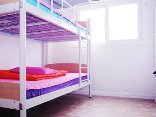 General view
General view
di Sum Hostel Nampo