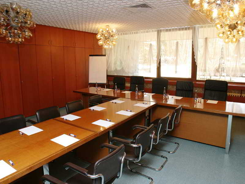 Conferences
Conferences
di Danubius Health Spa Resort Balnea Eslanade Palace