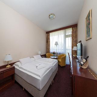 Room
Room
di Danubius Health Spa Resort Balnea Eslanade Palace
