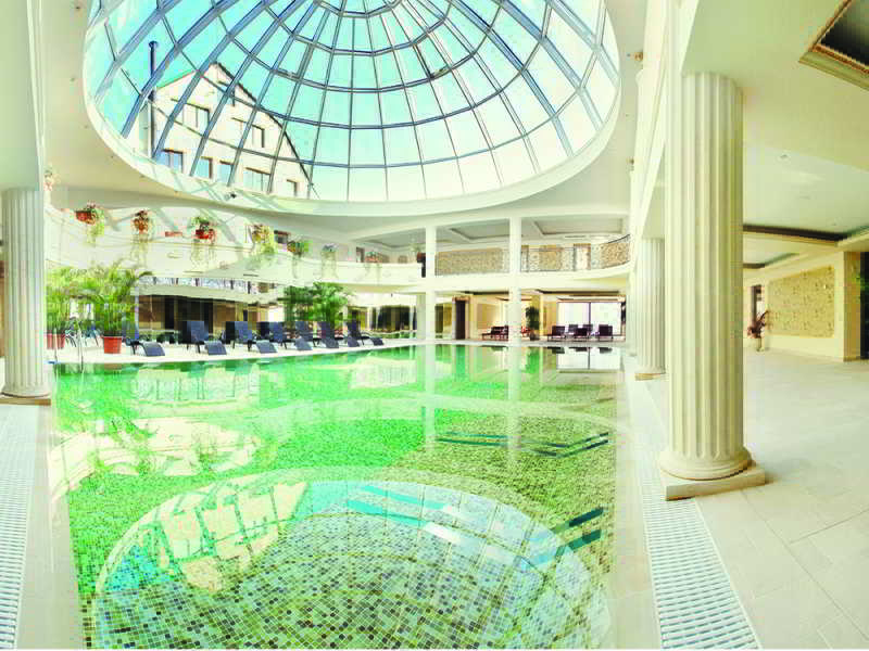 Pool
Pool
di SunGarden Golf & SPA Resort